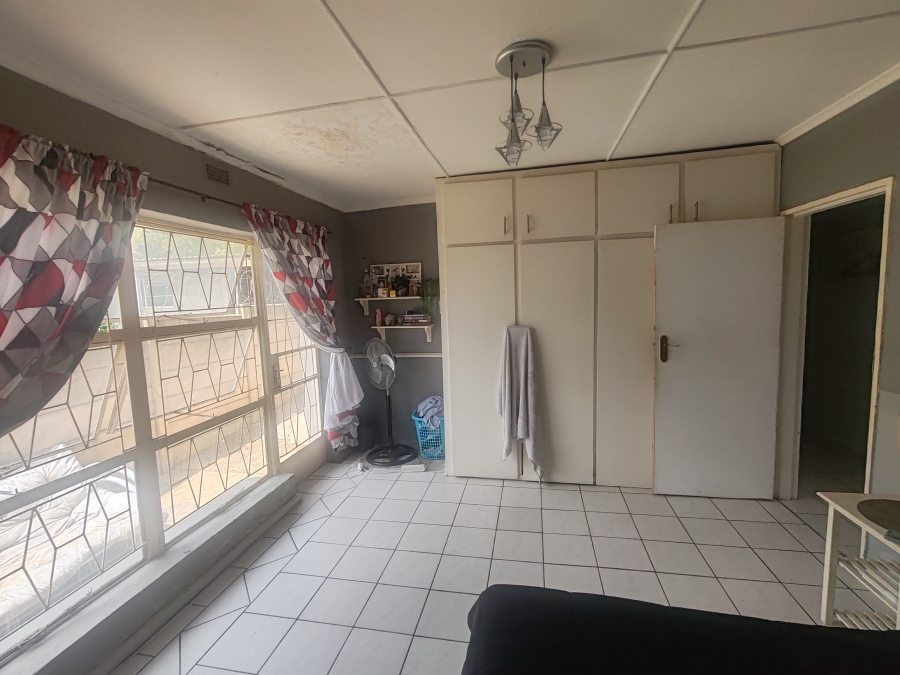 4 Bedroom Property for Sale in Heuwelkruin Eastern Cape